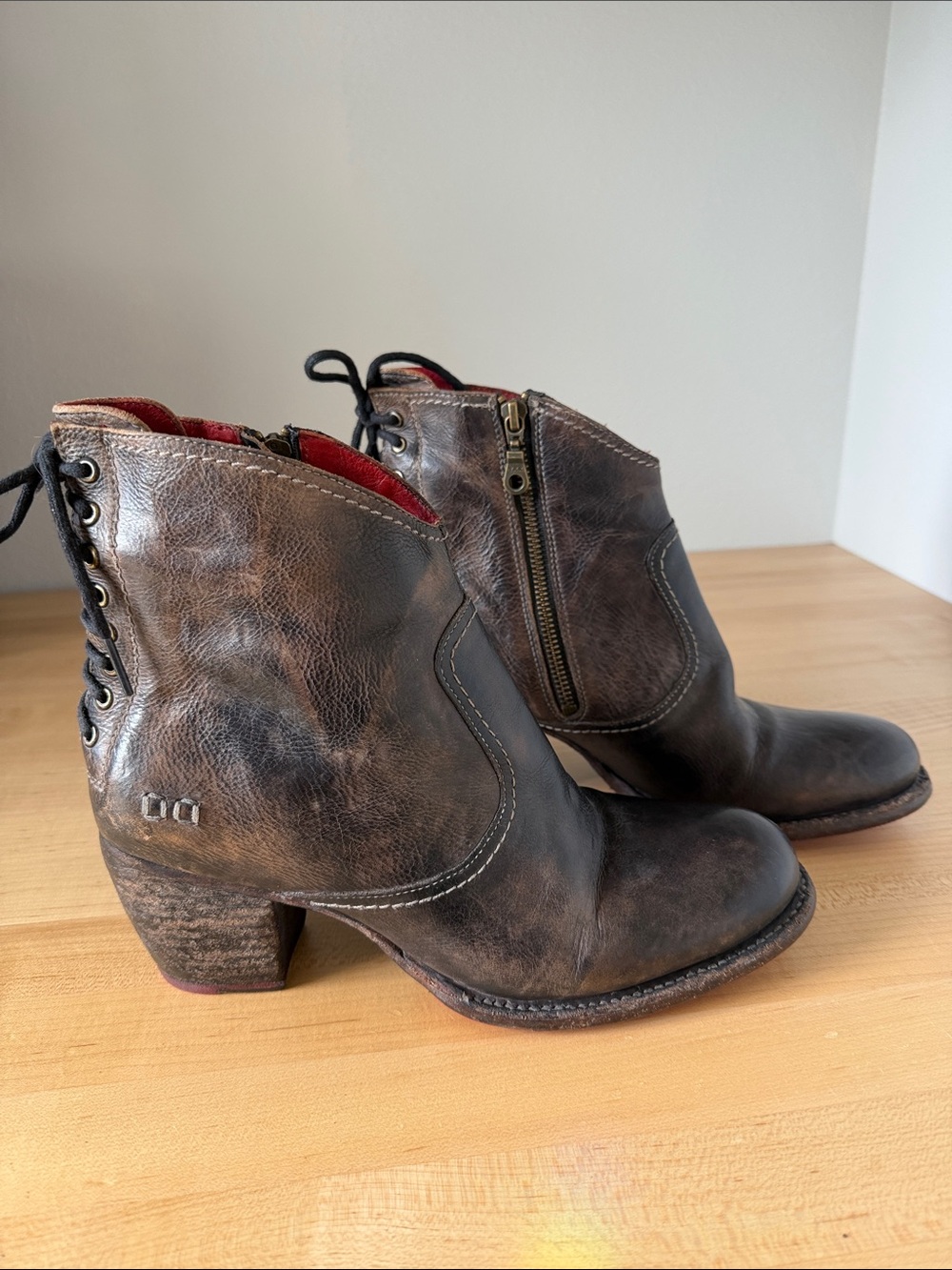 BedStu Leather boots